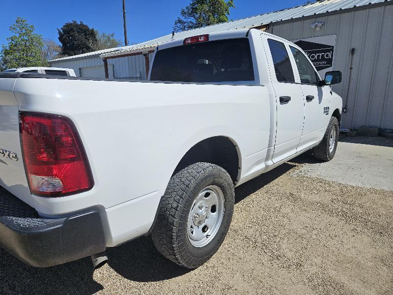 RAM 1500 Classic Tradesman Quad Cab 4WD 2021