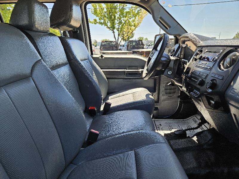 Ford F-550 Crew Cab DRW 4WD 2014