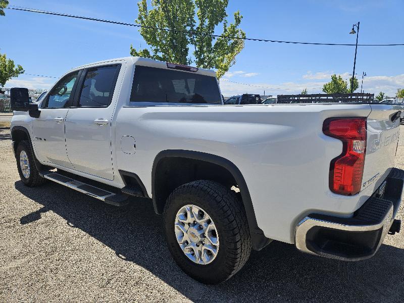 Chevrolet Silverado 2500HD LT Crew Cab Short Box 4WD 2024