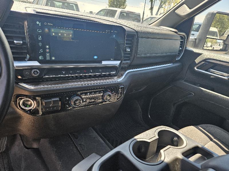 Chevrolet Silverado 2500HD LT Crew Cab Short Box 4WD 2024