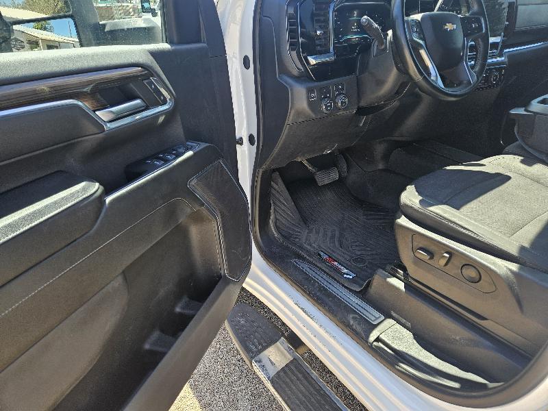 Chevrolet Silverado 2500HD LT Crew Cab Short Box 4WD 2024