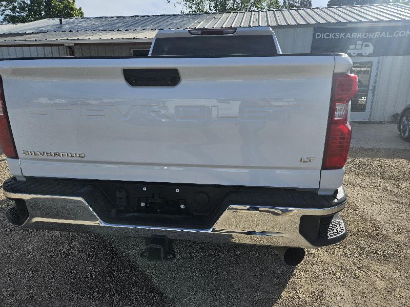 Chevrolet Silverado 2500HD LT Crew Cab Short Box 4WD 2024