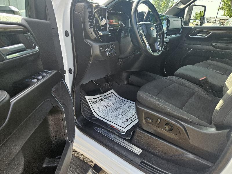 Chevrolet Silverado 2500HD LT Crew Cab Short Box 4WD 2024