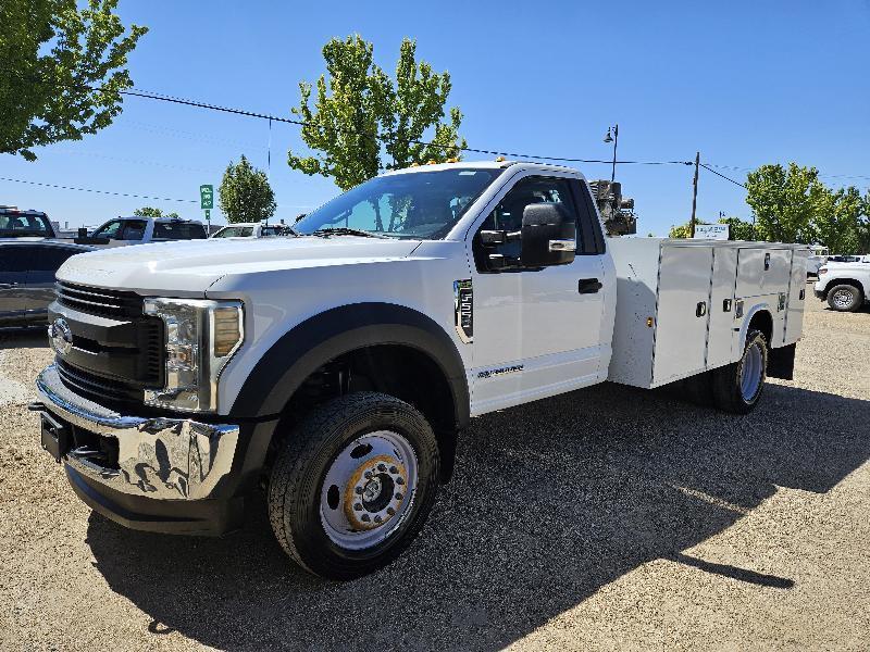 Ford F-550 Super Duty Regular Cab 4WD DRW 2019
