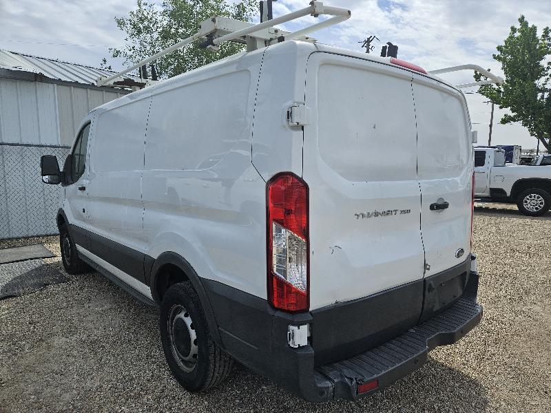 Ford Transit 250 Van Low Roof w/Sliding Pass. 130-in. WB 2018