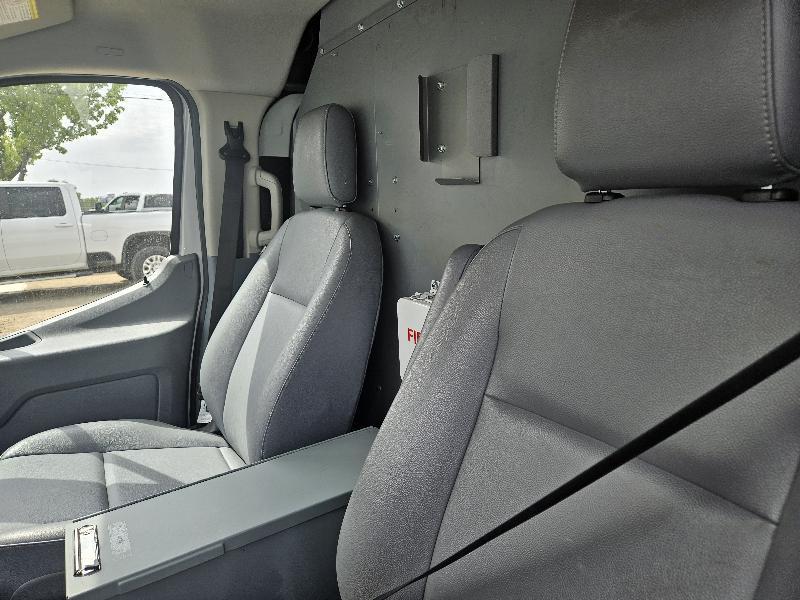 Ford Transit 250 Van Low Roof w/Sliding Pass. 130-in. WB 2018