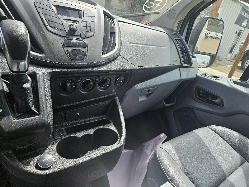 Ford Transit 250 Van Low Roof w/Sliding Pass. 130-in. WB 2018