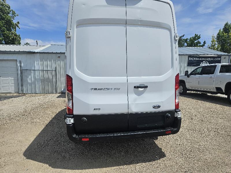 Ford Transit  2022