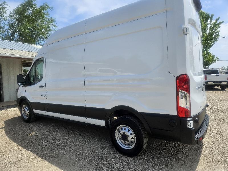 Ford Transit  2022