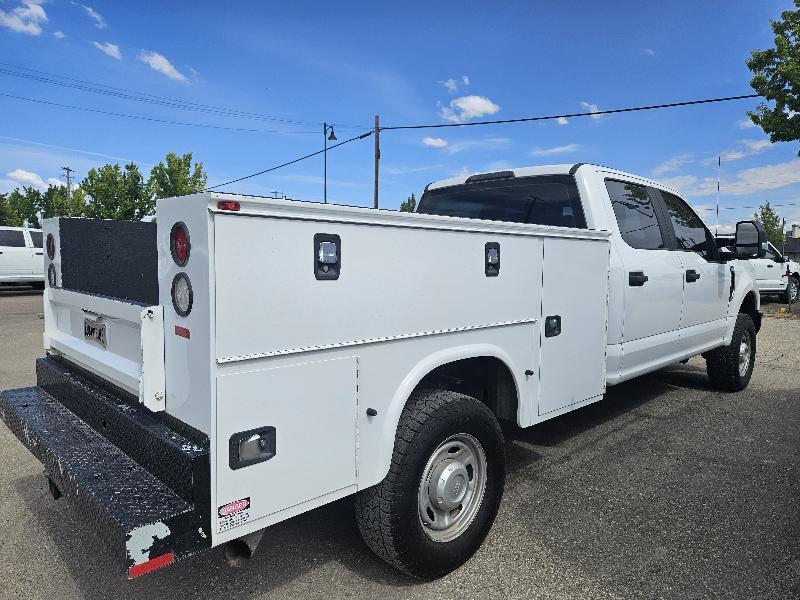 Ford F-350 SD XL Crew Cab Long Bed 4WD 2017