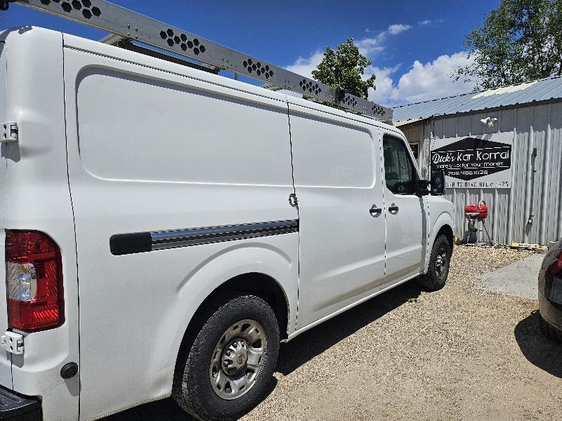 Nissan NV Cargo 3500 HD S High Roof 2021