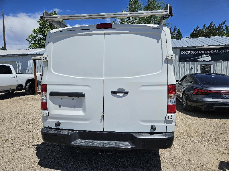 Nissan NV Cargo 3500 HD S High Roof 2021