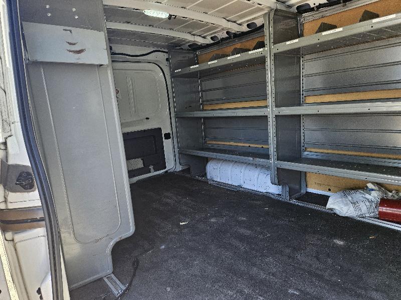 Nissan NV Cargo 3500 HD S High Roof 2021