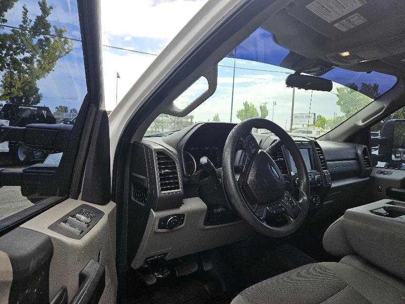 Ford F-350 SD XL SuperCab Long Bed 4WD DRW 2020