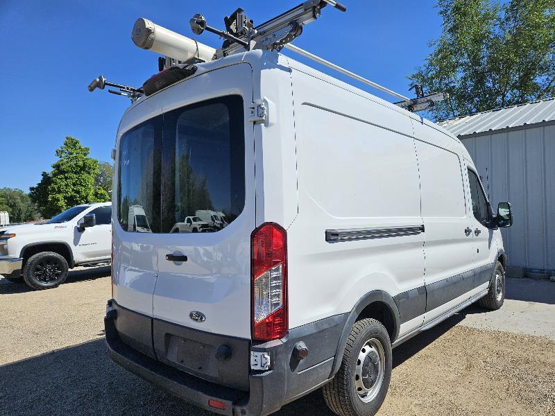 Ford Transit 250 Van Med. Roof w/Sliding Pass. 148-in. WB 2018