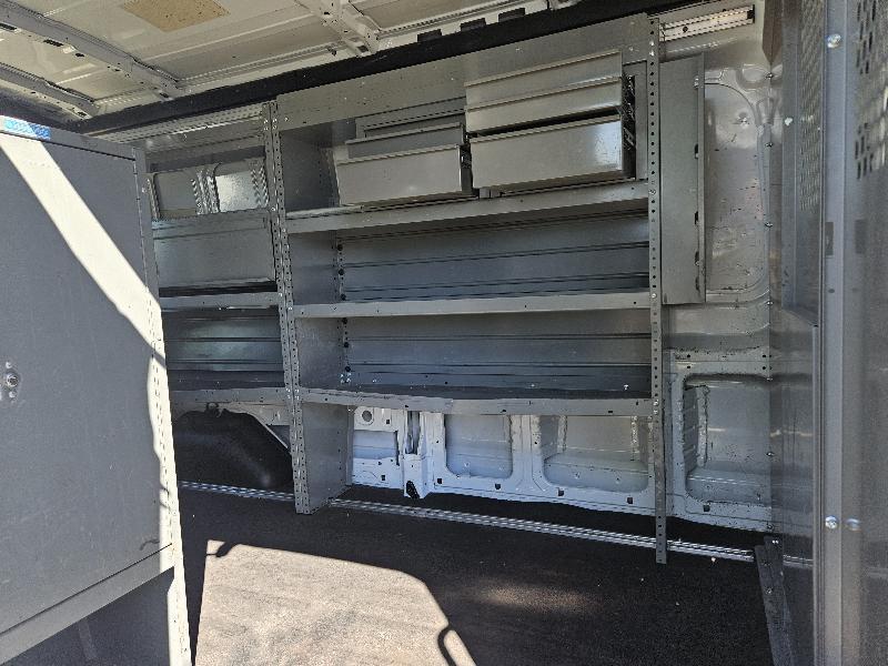 Ford Transit 250 Van Med. Roof w/Sliding Pass. 148-in. WB 2018