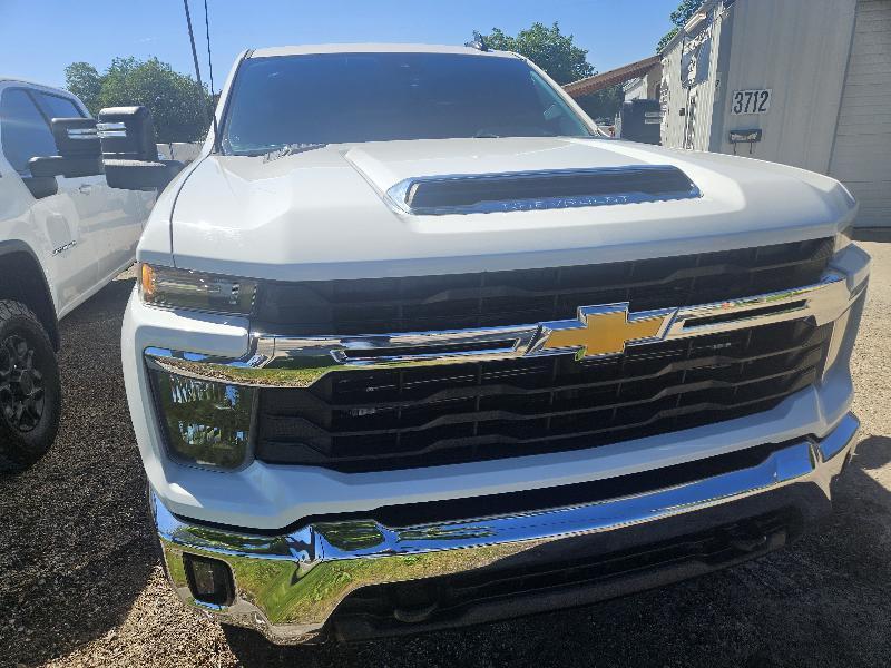 Chevrolet Silverado 2500HD LT Crew Cab Short Box 4WD 2024