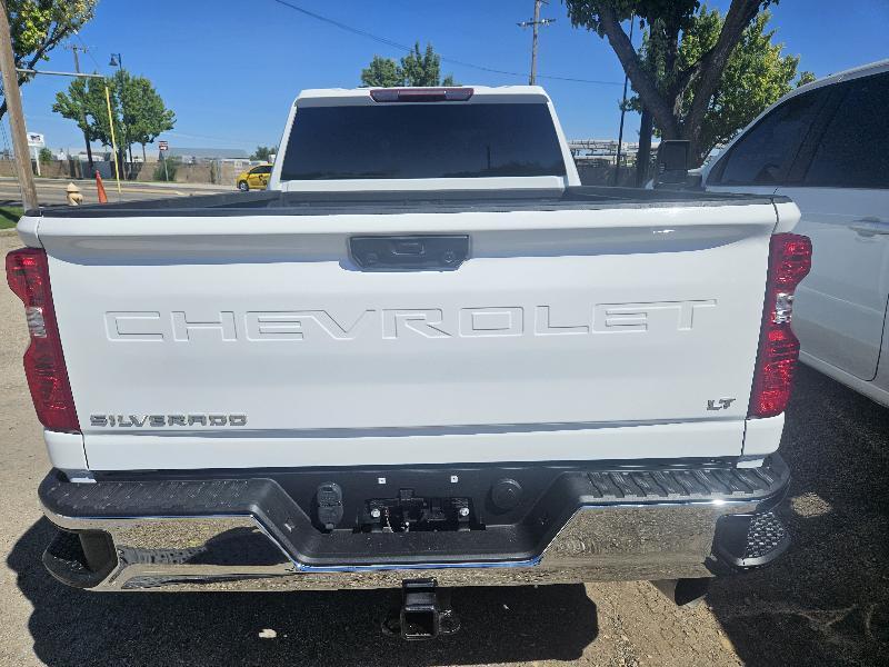 Chevrolet Silverado 2500HD LT Crew Cab Short Box 4WD 2024