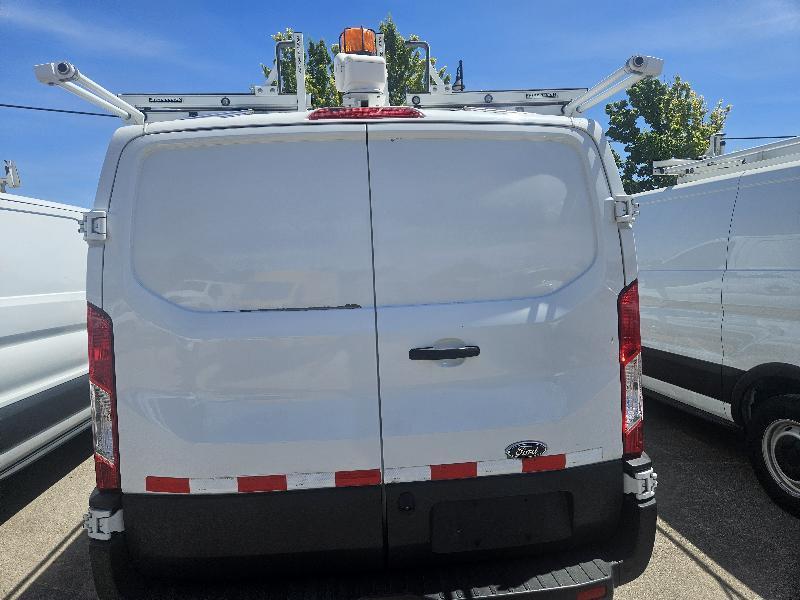 Ford Transit 250 Van Low Roof 60/40 Pass.130-in. WB 2016