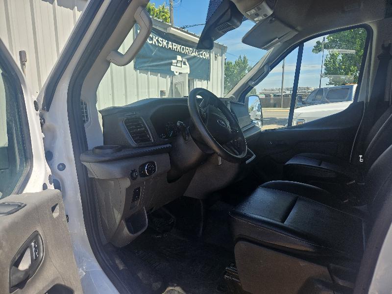 Ford Transit  2023