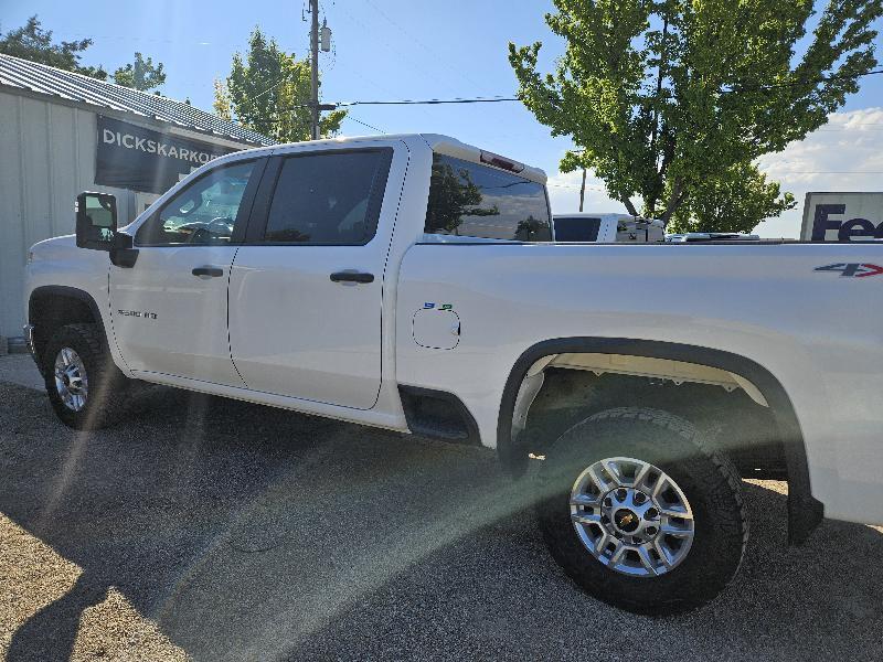 Chevrolet Silverado 2500HD Work Truck Crew Cab Short Box 4WD 2023