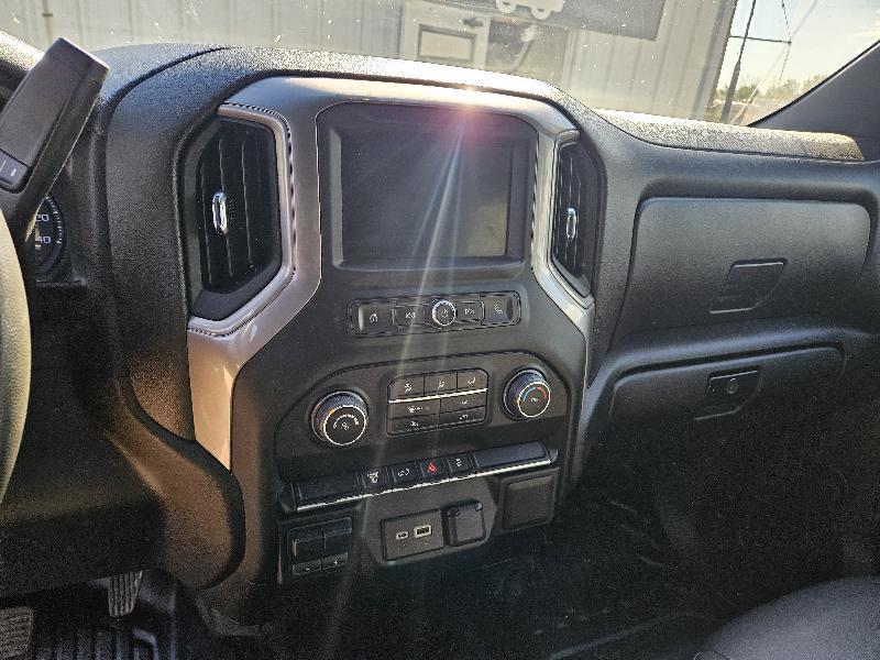 Chevrolet Silverado 2500HD Work Truck Crew Cab Short Box 4WD 2023