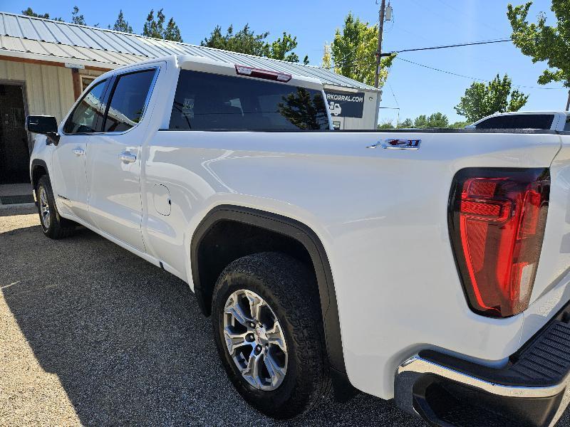 GMC Sierra 1500 SLE Crew Cab 4WD 2023