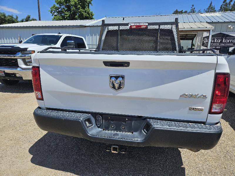 RAM 1500 Tradesman Quad Cab 4WD 2017