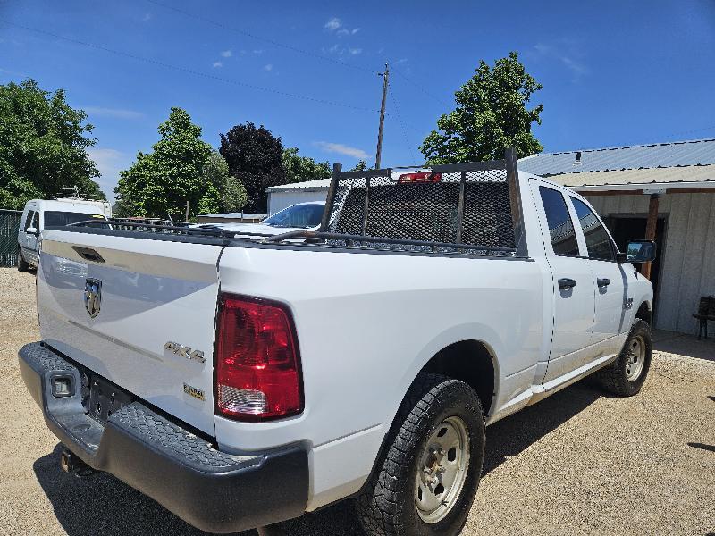 RAM 1500 Tradesman Quad Cab 4WD 2017