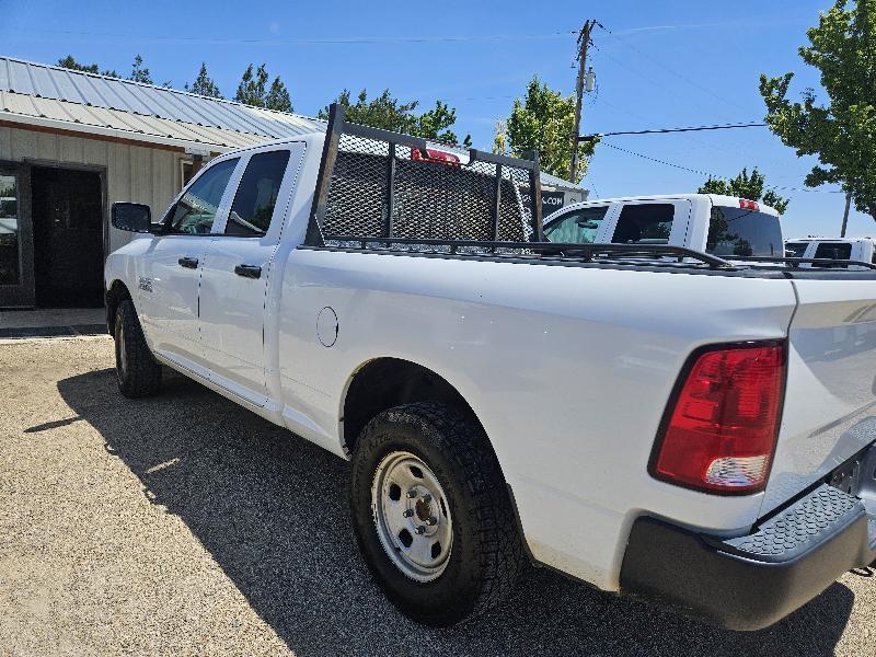 RAM 1500 Tradesman Quad Cab 4WD 2017