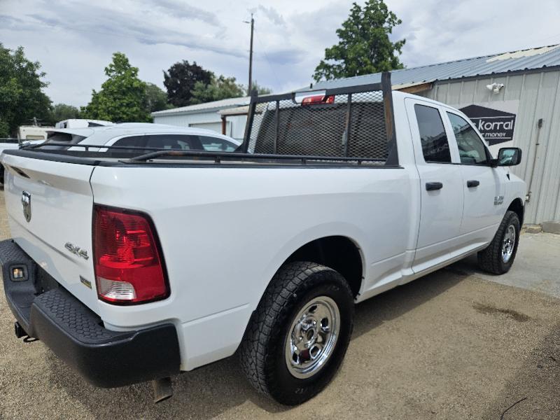 RAM 1500 Tradesman Quad Cab 4WD 2017