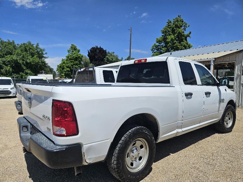 RAM 1500 Tradesman Quad Cab 4WD 2018