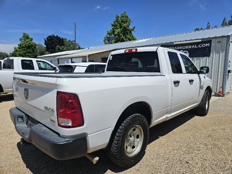 RAM 1500 Classic Tradesman Quad Cab 4WD 2019