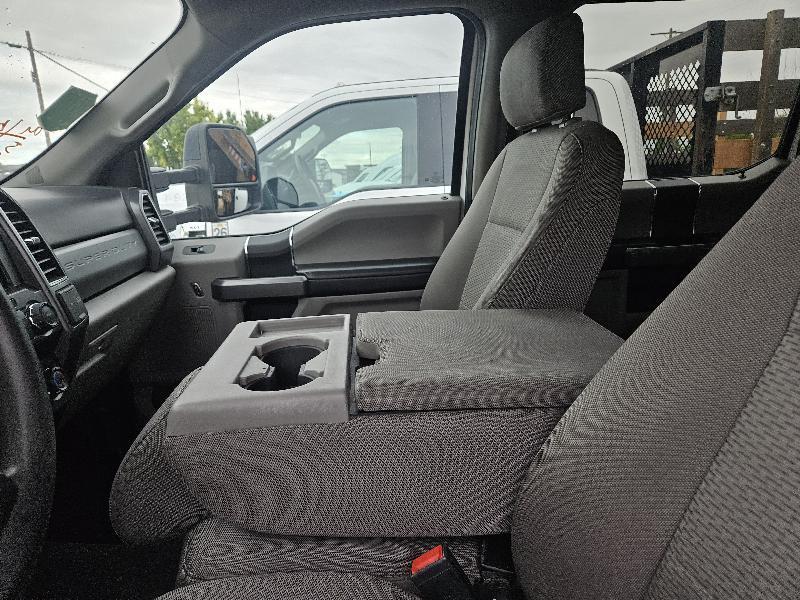 Ford F-550 Super Duty Crew Cab 4WD DRW 2021