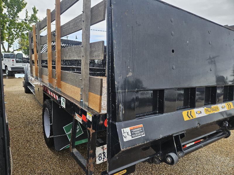 Ford F-550 Super Duty Crew Cab 4WD DRW 2021