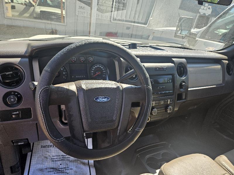 Ford F-150 XL 6.5-ft. Bed 2WD 2010