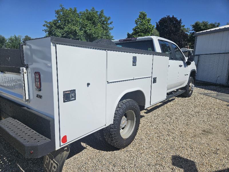 Chevrolet Silverado 3500HD Work Truck Crew Cab 4WD 2024