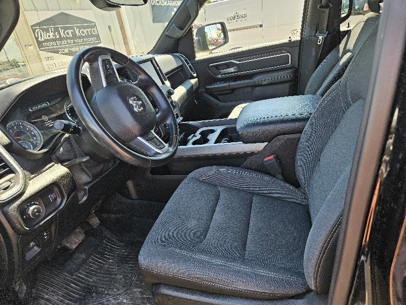 RAM 1500 Big Horn Crew Cab SWB 4WD 2021