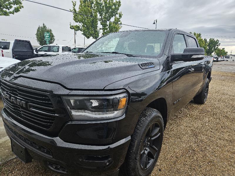 RAM 1500 Big Horn Crew Cab SWB 4WD 2021
