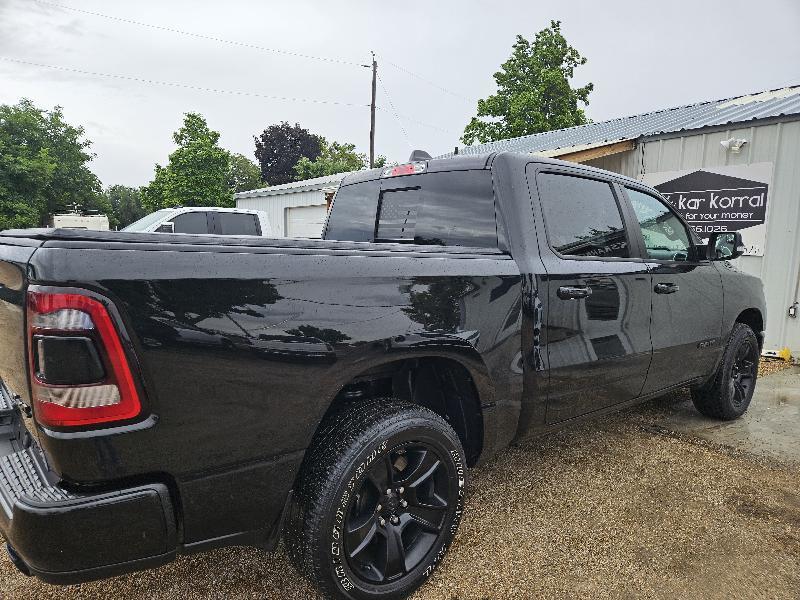 RAM 1500 Big Horn Crew Cab SWB 4WD 2021
