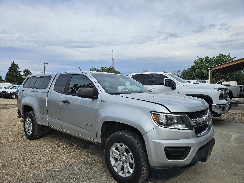 Chevrolet Colorado Work Truck Ext. Cab 4WD 2017