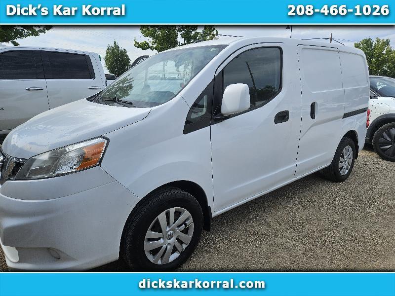 Nissan NV200 SV 2015
