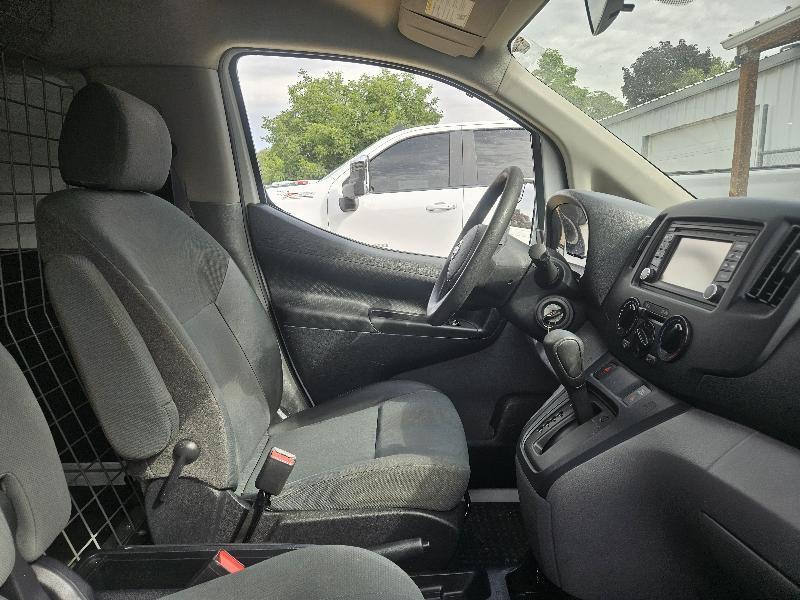 Nissan NV200 SV 2015