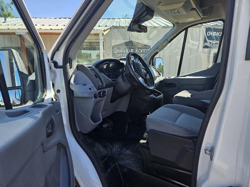 Ford Transit 250 Van High Roof w/Sliding Pass. 148-in. WB 2017
