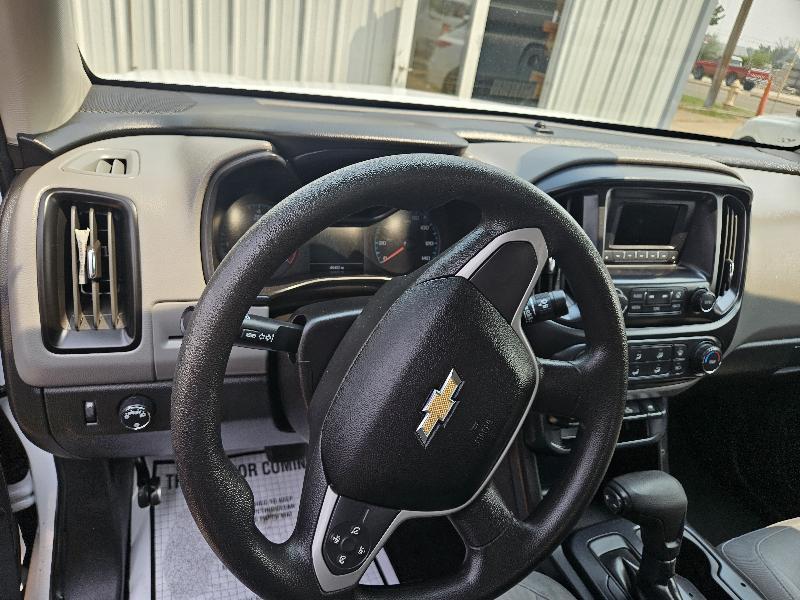 Chevrolet Colorado WT Crew Cab 4WD Short Box 2015