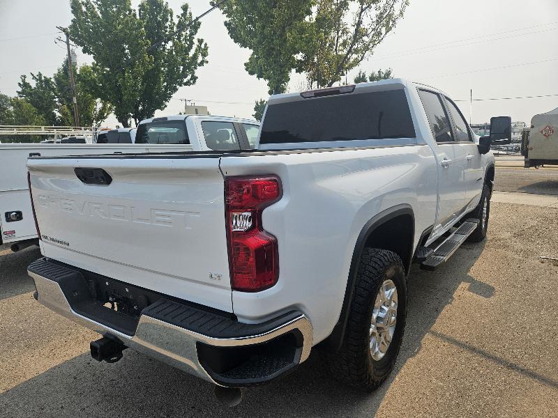 Chevrolet Silverado 2500HD LT Crew Cab Short Box 4WD 2024
