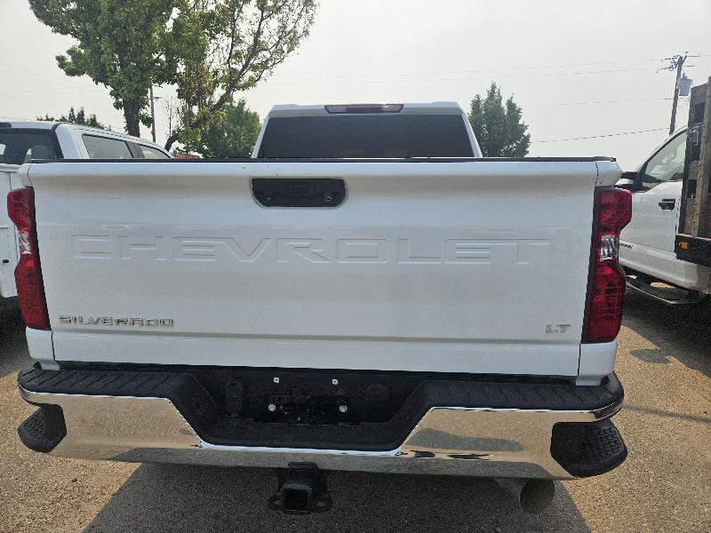 Chevrolet Silverado 2500HD LT Crew Cab Short Box 4WD 2024