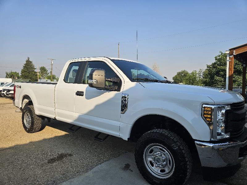 Ford F-350 SD XL SuperCab Long Bed 4WD 2018