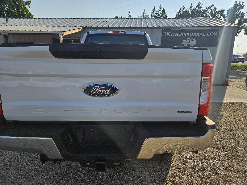 Ford F-350 SD XL SuperCab Long Bed 4WD 2018