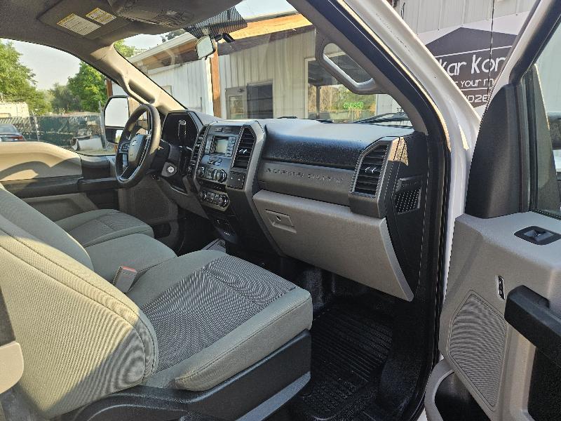 Ford F-350 SD XL SuperCab Long Bed 4WD 2018
